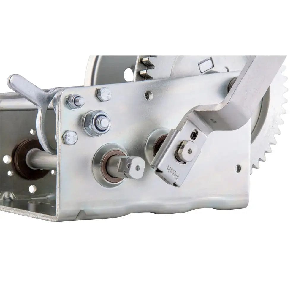 CURT Qualifies for Free Shipping CURT 3200 lb 9.6 & 17.5:1 Gear Ratio #29532