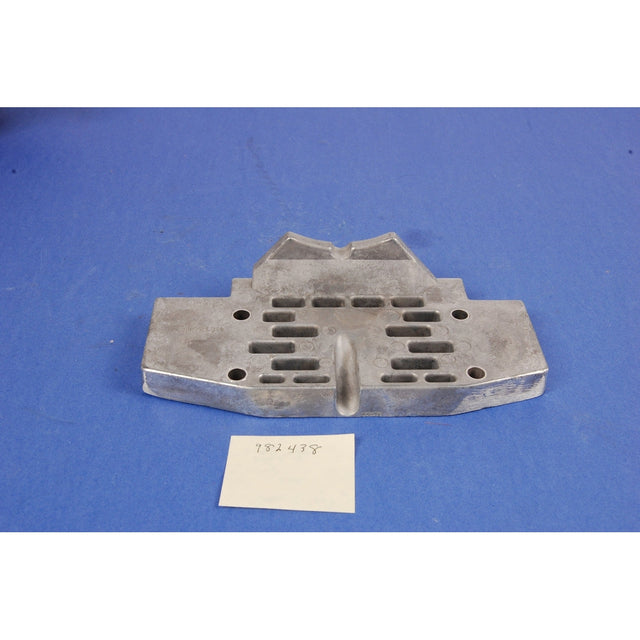 BRP Qualifies for Free Shipping BRP Grd Plt & Insert #982438