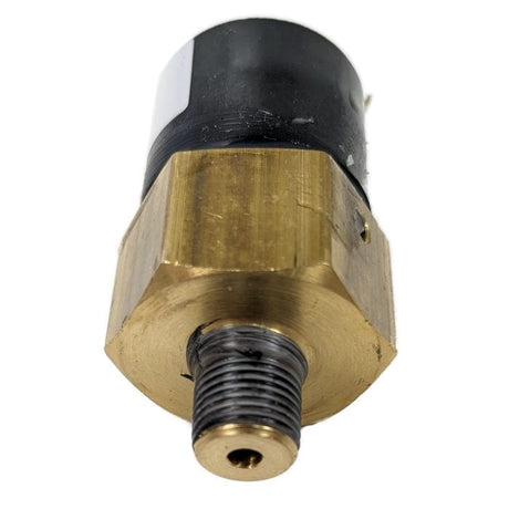 Crusader Qualifies for Free Shipping Crusader Switch Oil Pressure 8.1L #R020015A